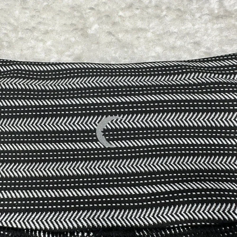 Zyia Active Black White Aztec Adrenaline 7/8 legging